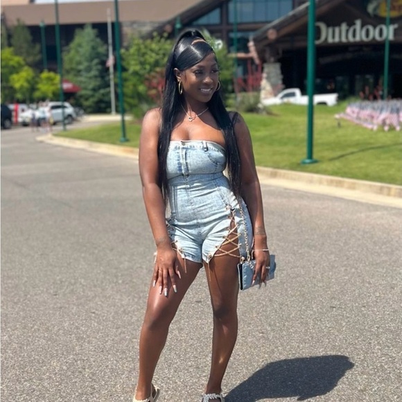 Missguided + Other - Missguided+ Light Blue Denim Romper